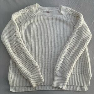 Heritage Cream Cable Knit Sweater